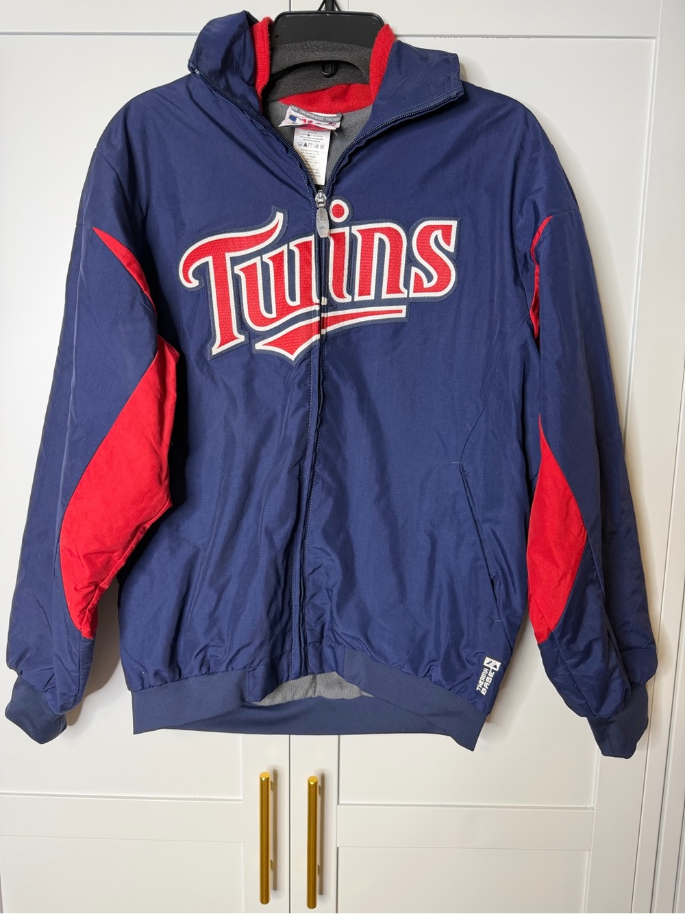 Minnesota Twins Majestic Authentic Collection Therma Base Zip Youth Med Jacket